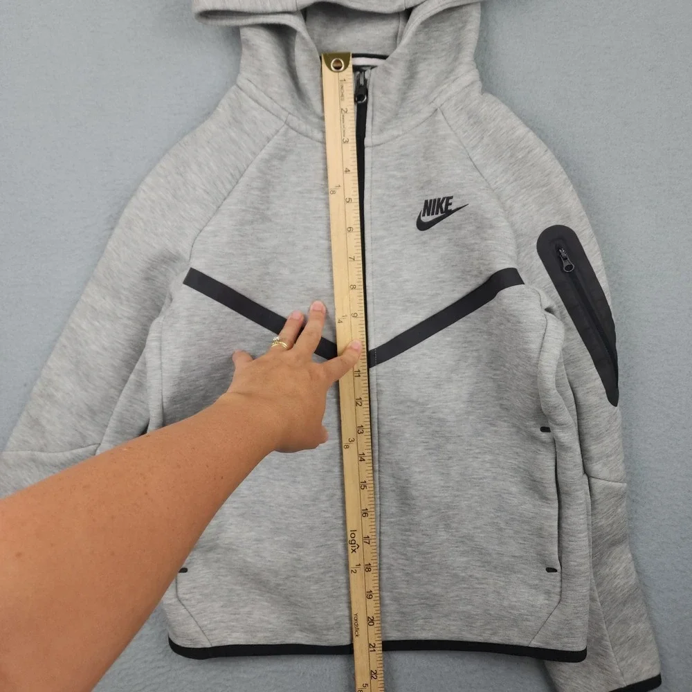Nike Track Jacket Youth Medium Gray Tech Fleece Hooded Full Zip Logo Gym School